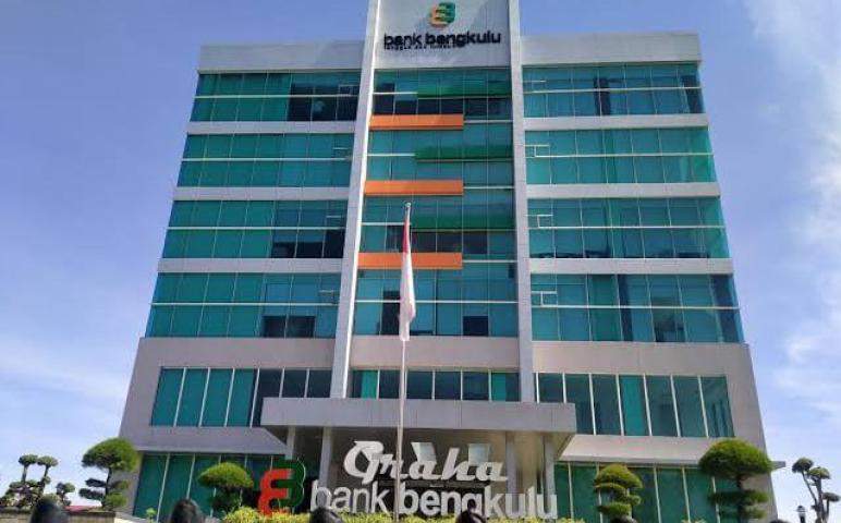 Bank Bengkulu Jalan S Parman No 57, Padang Jati, (07/04/2023).(Foto:Deni/Flamboyannews.com)