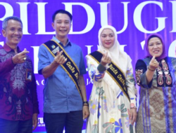 Bupati Fikri dan Ketua TP PKK Dikukuhkan sebagai Ayah–Bunda Genre, Rejang Lebong Umumkan Duta Genre 2025