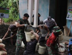 Hari Ke-12 TMMD Reguler ke-129, Satgas dan Warga Gotong Royong Langsir Material