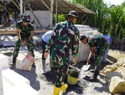 Tak Kenal Lelah di Bawah Terik Matahari, Satgas TMMD 129 dan Warga Bersatu Bangun Masa Depan Desa Kesongo