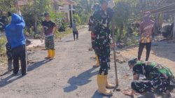 Di tengah teriknya cuaca musim kemarau, para prajurit bersama masyarakat terus mempercepat pembangunan jalan cor beton sepanjang 490 meter dengan lebar 3 meter di Dusun Mundu, Desa Kesongo, Kecamatan Kedungadem, Sabtu (25/7/2026).