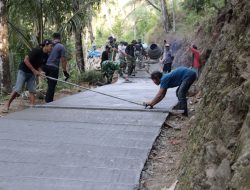 Bukan Asal Cor! Ketelitian Bowo Jadi Kunci Jalan TMMD Banjarnegara Dibangun Sesuai Standar