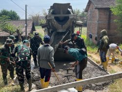 Hingga Senin (27/7/2026), pengerjaan jalan sepanjang 490 meter dengan lebar 3 meter berlangsung sesuai target. Proyek tersebut diharapkan mampu meningkatkan kualitas akses transportasi masyarakat sekaligus mendukung kelancaran aktivitas ekonomi dan sosial warga setempat.