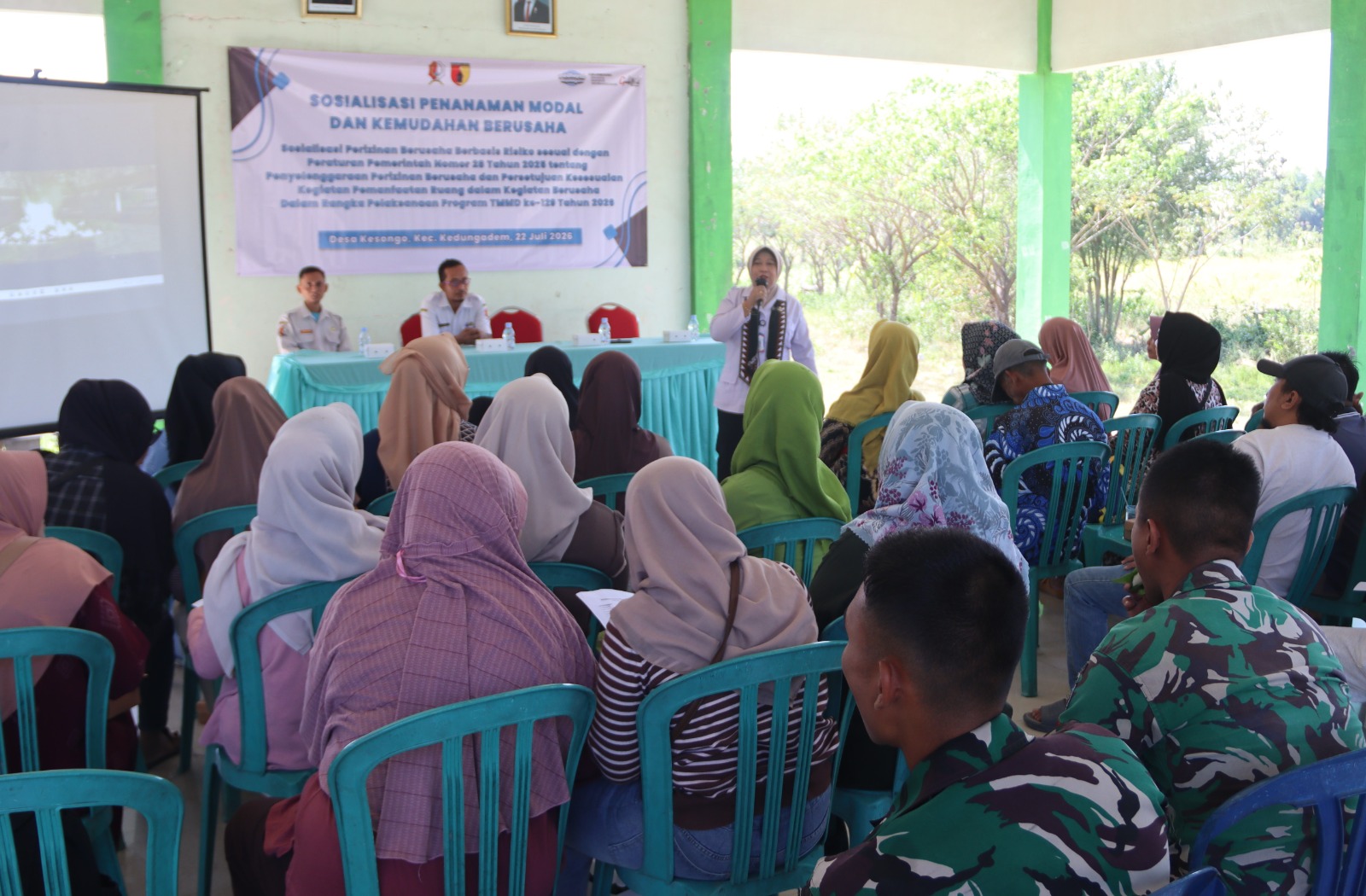 Salah satunya diwujudkan melalui Sosialisasi Penanaman Modal dan Kemudahan Berusaha yang digelar di Desa Kesongo, Rabu (22/7/2026).
