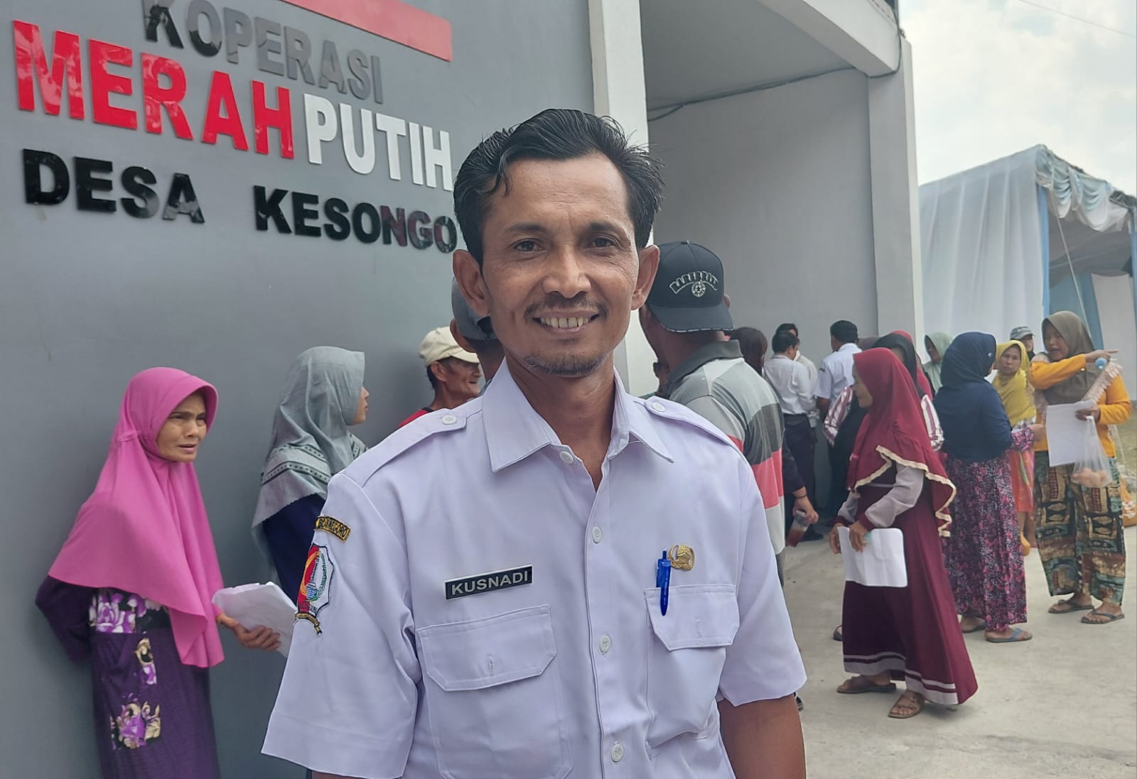 Pembukaan TMMD ditandai dengan upacara yang dipimpin Bupati Bojonegoro, Setyo Wahono, di Lapangan Desa Mlideg, Rabu (15/7/2026).