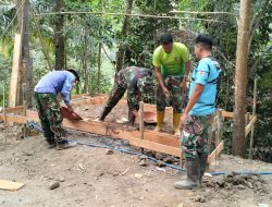 Salah satu sasaran fisik yang tengah dikerjakan adalah pembangunan pos keamanan lingkungan (pos kamling) di Dusun Kunir RT 01/RW 09, Desa Gumelem Kulon, Kecamatan Susukan, Selasa (28/7/2026). Salah satu sasaran fisik yang tengah dikerjakan adalah pembangunan pos keamanan lingkungan (pos kamling) di Dusun Kunir RT 01/RW 09, Desa Gumelem Kulon, Kecamatan Susukan, Selasa (28/7/2026).