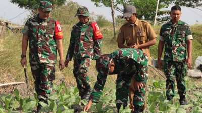 Dalam kesempatan tersebut, Kepala Desa Kesongo, Kusnadi, menyampaikan bahwa persoalan air menjadi salah satu kendala utama bagi petani tembakau, terutama saat memasuki musim kemarau.