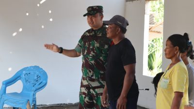 Letkol Inf Dedy Dwi Wijayanto, meninjau langsung progres rehabilitasi Rumah Tinggal Layak Huni (RTLH) milik Bapak Ladi di Dusun Krebet, Desa Kesongo, Kecamatan Kedungadem, Kabupaten Bojonegoro, Rabu (22/7/2026).