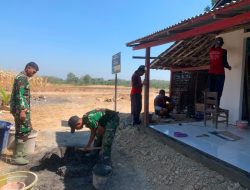 Rehabilitasi Rumah Wagini Hampir Rampung, Satgas TMMD Ke-129 Bojonegoro Perkuat Semangat Gotong Royong