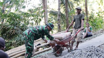 Putaran Molen Tak Pernah Berhenti, Pratu Farhan Jadi Motor Pembangunan TMMD di Gumelem Kulon