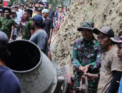 Putaran Molen Tak Pernah Berhenti, Satgas TMMD Reguler ke-129 Kebut Pembangunan Jalan di Gumelem Kulon