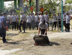TMMD 129 Bojonegoro: Satlinmas Kesongo Dibekali Mental Baja Padamkan Api