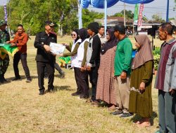 PT BPR Bank Daerah Bojonegoro Salurkan 200 Paket Sembako untuk Warga Desa Kesongo dalam TMMD Ke-129