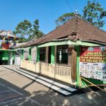 tmmd Warga melintas di jalan cor beton hasil pembangunan program TMMD ke-129 Kodim 0813/Bojonegoro di Dusun Mundu, Desa Kesongo, Kecamatan Kedungadem, Kabupaten Bojonegoro, Selasa (11/8/2026). Foto: Deni Flamboyan/Sumber TMMD Bojonegoro