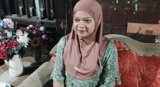 Sekarang saya juga sebagai orang tua tunggal bagi anak-anak saya setelah kepergian suami saya," ujar Lesi saat diwawancarai, Senin (6/10/2026).